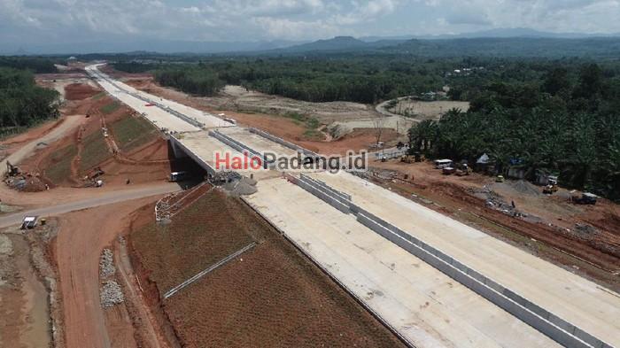 Waduh….. Pembangunan Tol Sumatera Kurang Duit dan Terancam Berhenti