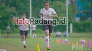 Timnas Sepakbola Putri Mulai Jalani Latihan Perdana
