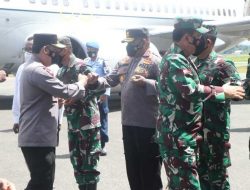 Tampak Kompak, Panglima TNI dan Kapolri Support Prajurit yang Ditugaskan ke Papua