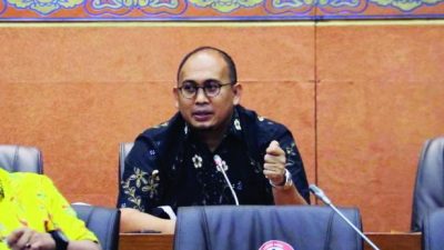Andre Rosiade Minta Jokowi Telepon Raja Salman Soal Kuota Haji 2021