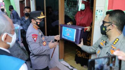 Panglima TNI dan Kapolri Tinjau Kompak Tinjau Posko PPKM