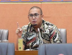 Zulhas Disentil Jokowi, Andre Rosiade: Mendag Jangan jadi Beban Presiden