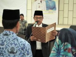 Bupati Solok Selatan Lantik Puluhan Pejabat Administrator dan Guru