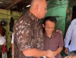 Andre Rosiade Bantu Kepulangan Perantau ke Padang, Beri Modal Usaha Rp10 Juta